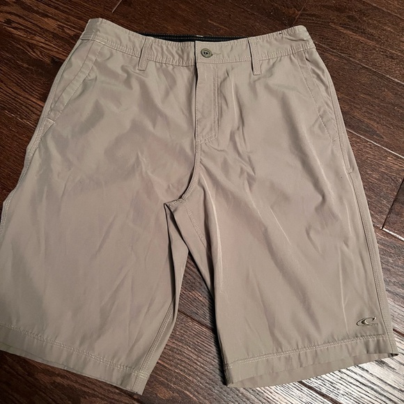 Men’s O’Neil khaki colored shorts - Picture 1 of 5